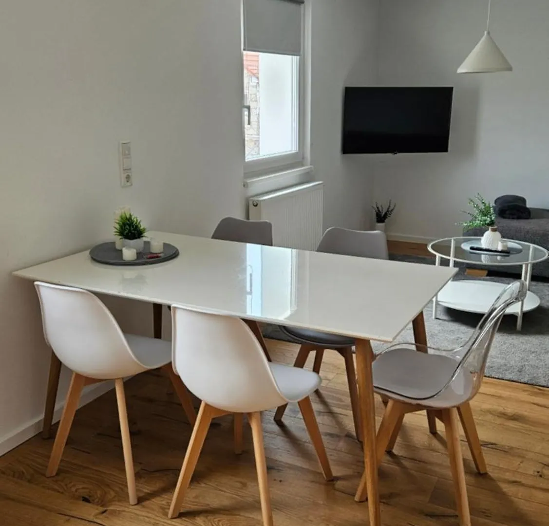 Ferienwohnung As5 One Bamberg - Modern In Ruhiger Lage Mit Balkon Hallstadt 0*,